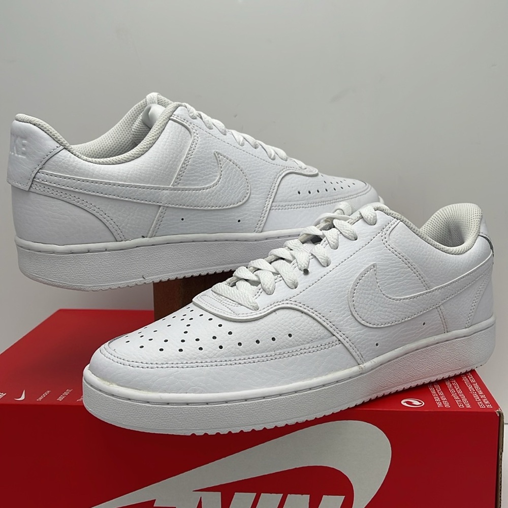 Nike Court Vision Low
Women's Shoes
White/White/White
Style CD5434-100 - Picture 9 of 16